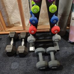 Dumbbell Set With Tree Rack