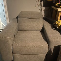 Sofa Set With Recliner 