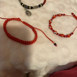 3 Bracelets