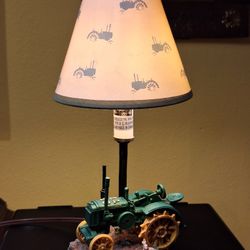 John Deere Tractor Night Light/Table Lamp