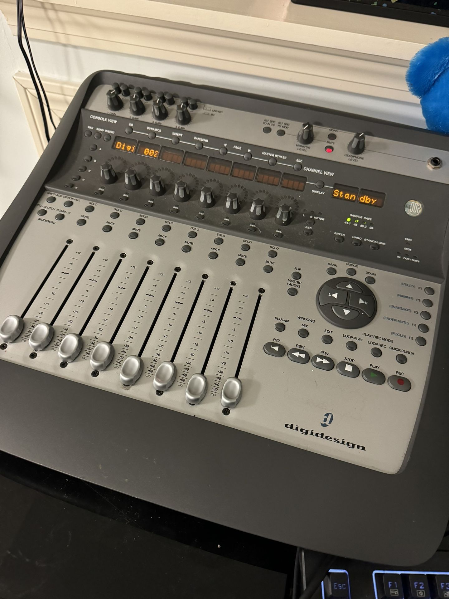 Digidesign 002 Recording Consule