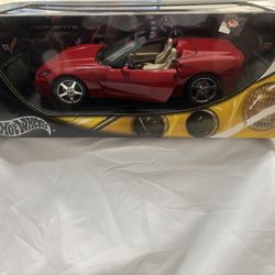 Hot Wheels 1:18 Chevy Corvette 