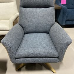 Swivel chair