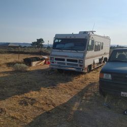 1981 Fleetwood Southwind Motorhome