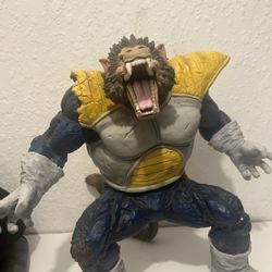 Dragon ball collectors figure (vegita)