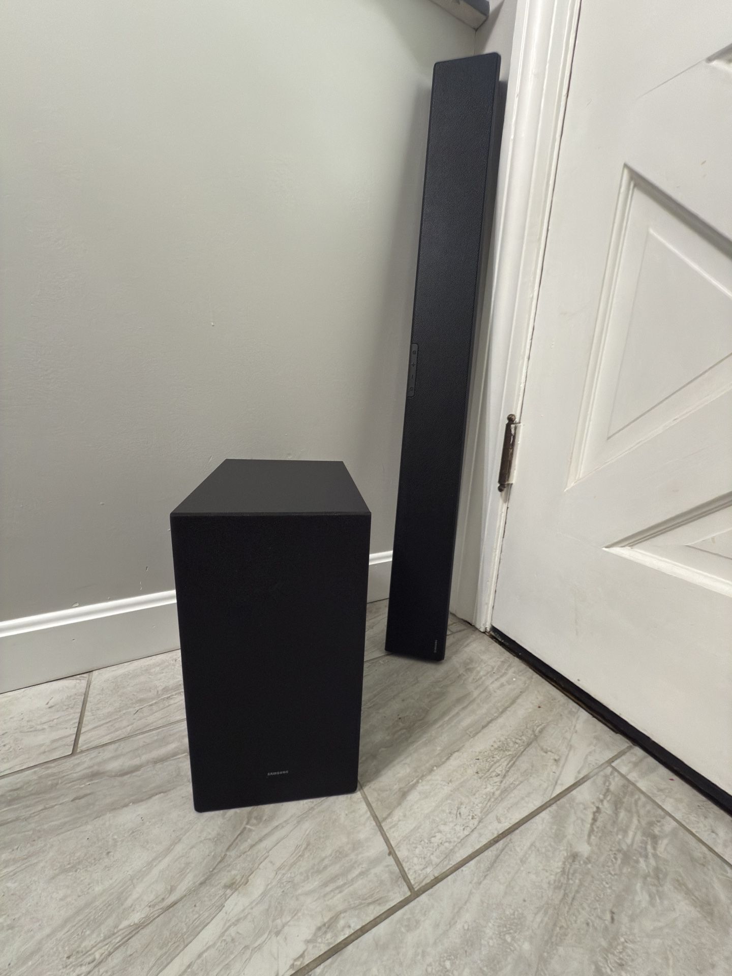 Samsung Sound Bar And Sub Model samsung hw-a55c