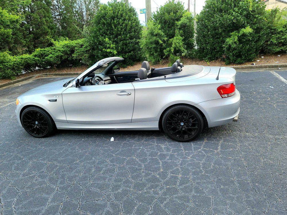 2010 BMW 128i