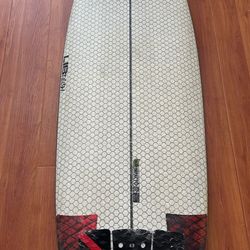 5’8” Libtech Funelator Surfboard 33.7 Liters