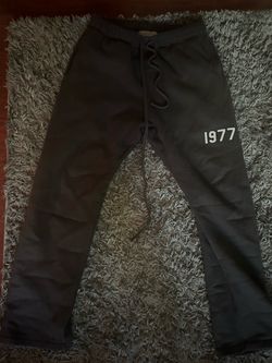 essentials sweats 1977