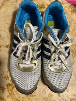 Women’s tenis shoes