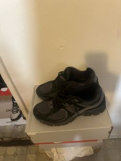 New Balance 2002r Size 10.5