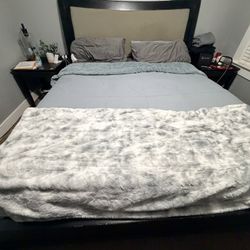 Cal King Bed Frame With Mattress 