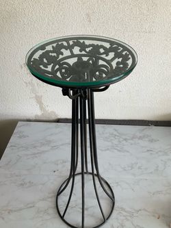 Vintage Wrought Iron Round Glass-Top Accent Table / Plant Stand