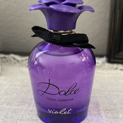 Dolce & Gabbana Violet Perfume 