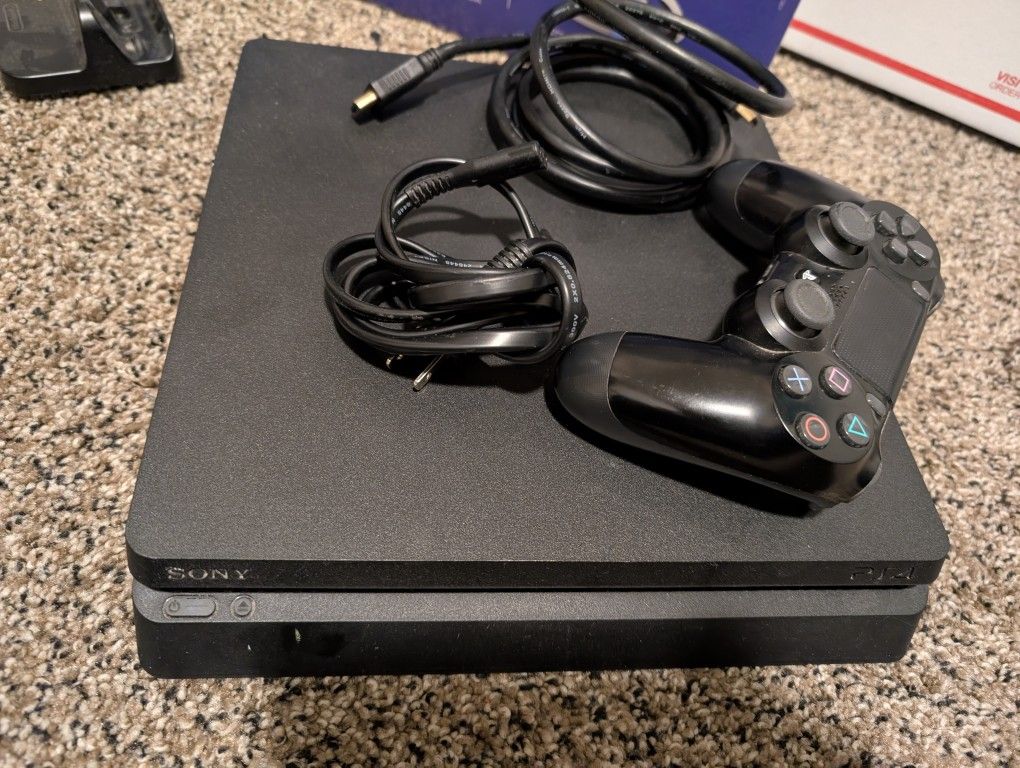 PS4 1 Controller 500 GB