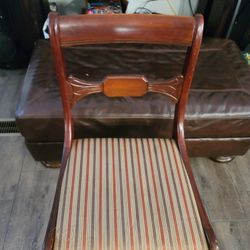 4 Antique ELEGANT Chairs Perfect Conditions