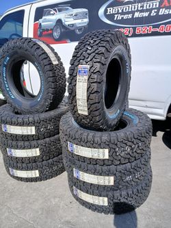 Tacoma Trd Tires New BF Goodrich KO2 All Terrain 265 75R16 $950 set of four install mount and balance 👌