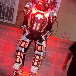 LED ROBOT