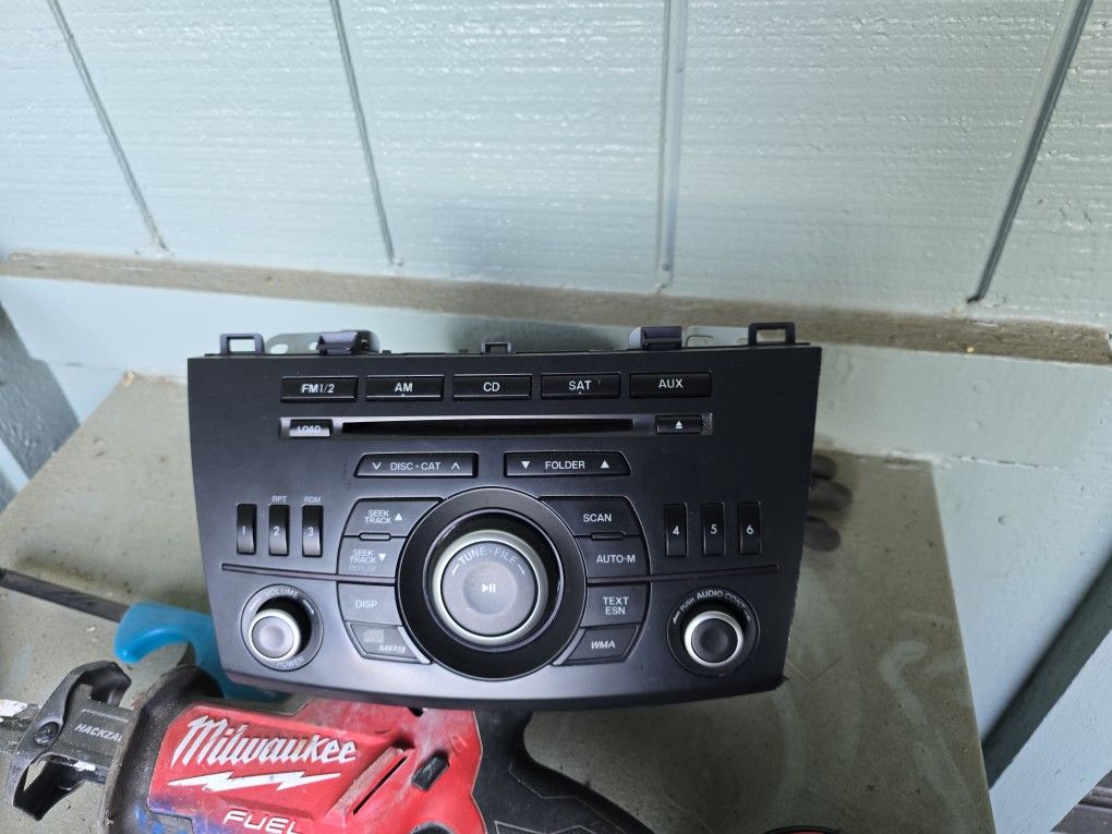 Mazda 3 Stereo Housing