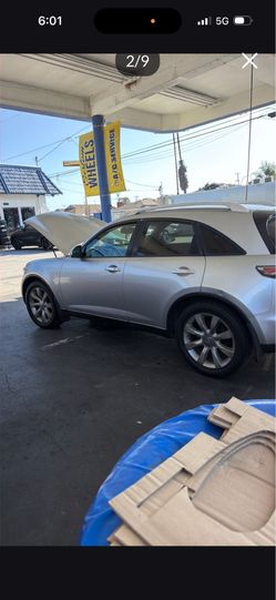 2005 Infiniti Fx35
