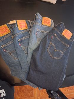 505 Levi Jeans- NEW 3 different sizes