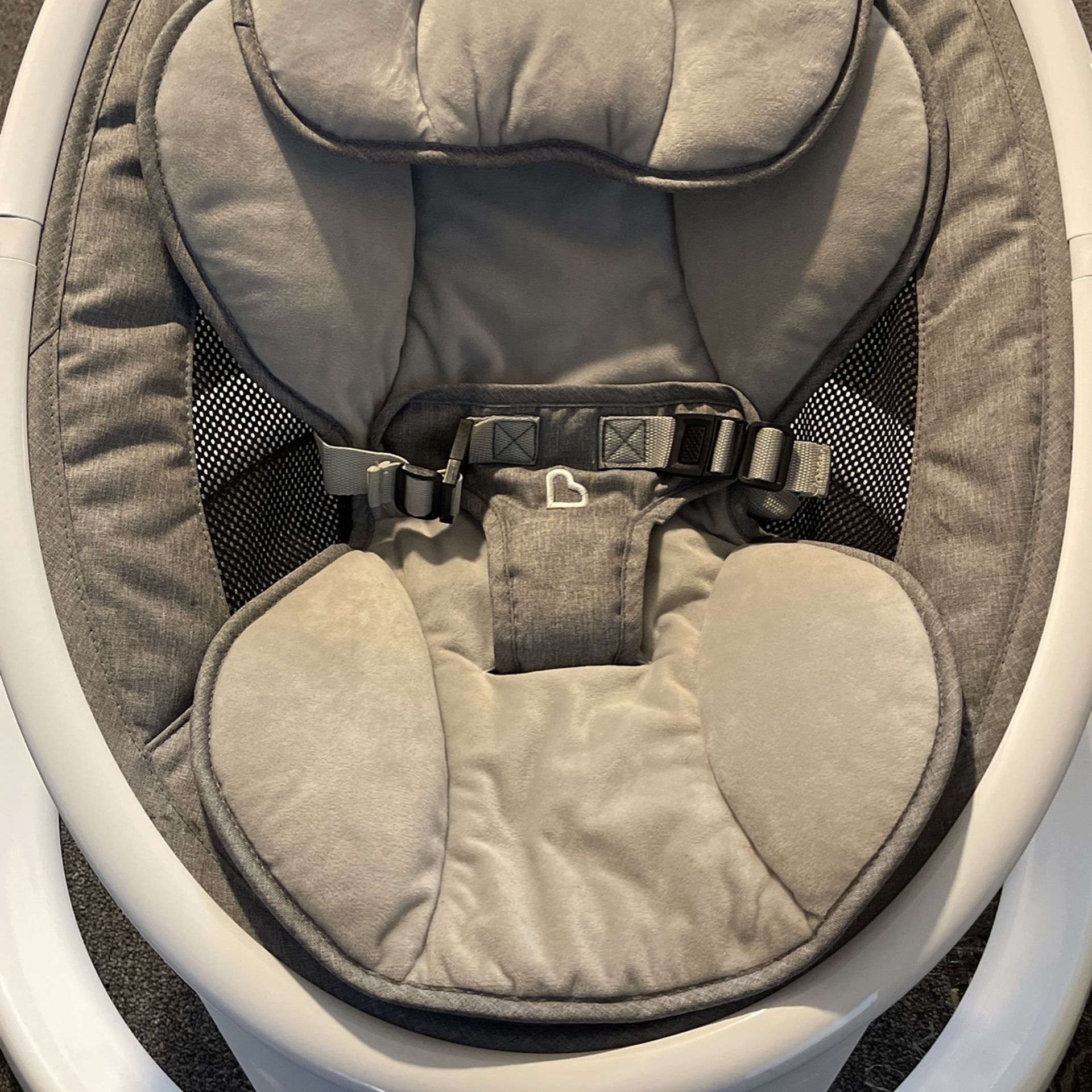 Munchkin Swing