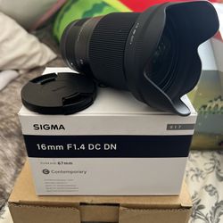 Sigma EF-M 16mm F1.4  Canon Like New