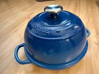 Le Creuset bread oven