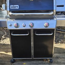 Weber Genesis E-330 Propane Grill