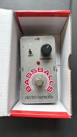 Electro-Harmonix (EHX) Bassballs (or Bass Balls) Twin Dynamic Envelope Filter pedal