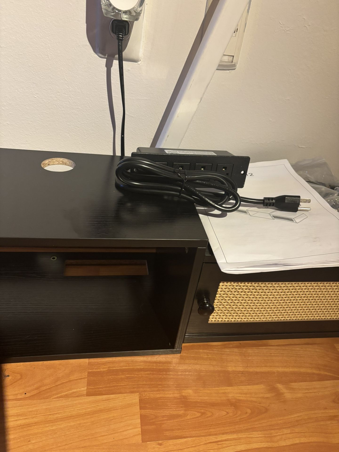 IBUYKE Modern Rattan Floating TV...