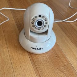 Foscam Wireless Camera (security Or Baby Camera)