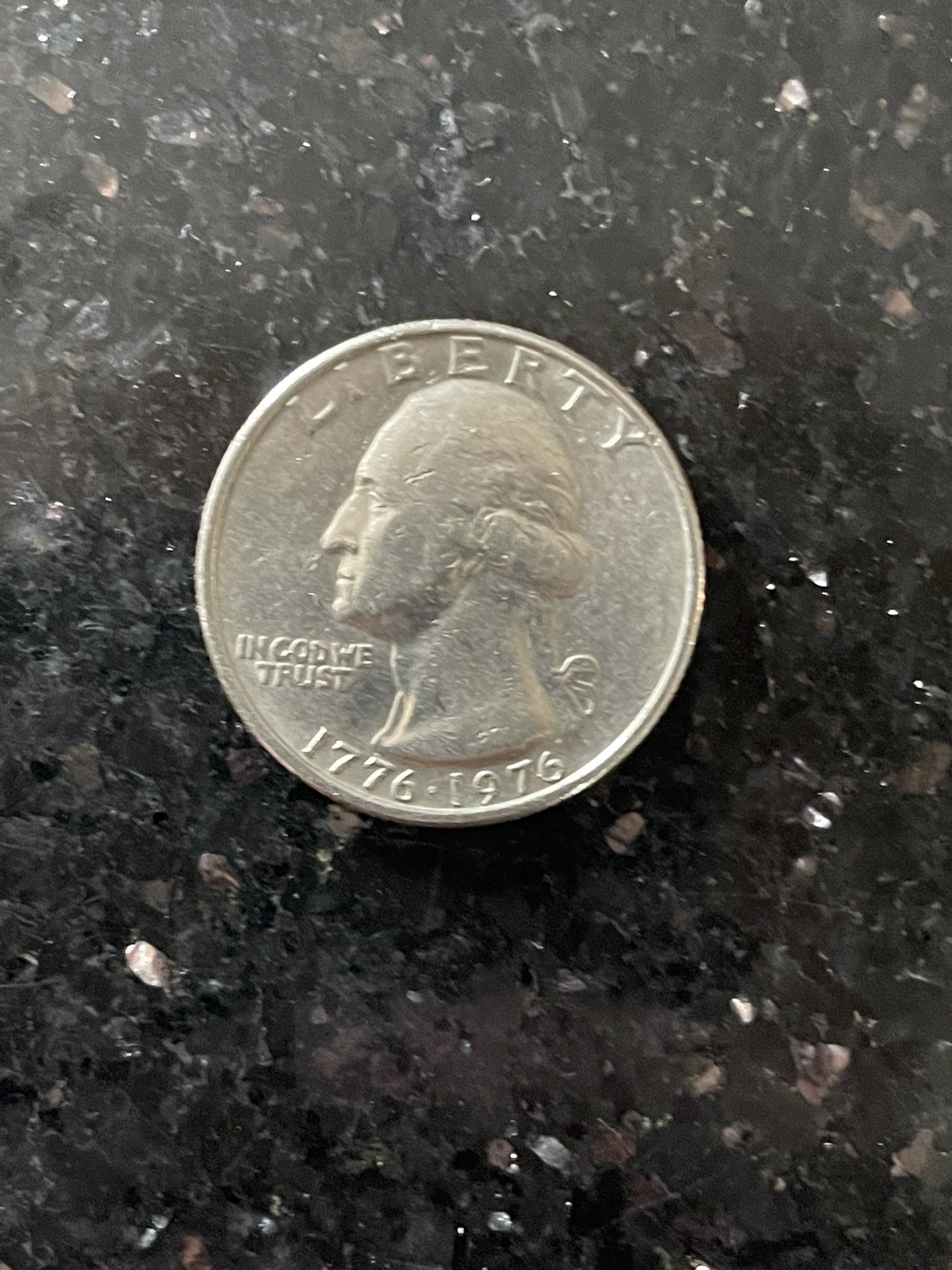 1(contact info removed) Bicentennial Quarter No Mint Mark Letter Error Rare US Coin
