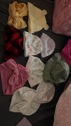 Gorros y moños