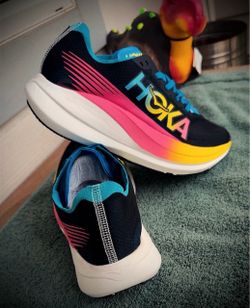 Hoka Rocket X 2 Racing Shoes Women’s Size 6.5 - NEW!
