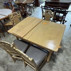 Table And Chairs 