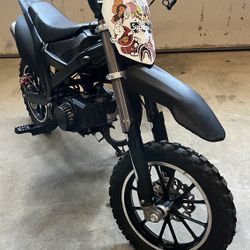 Used 2022 Dirt Kicker SYX 50 Kids Dirt Bike 50cc