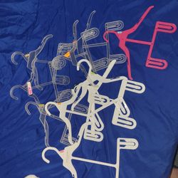 10 FREE Toddler  outfit Hangers (Shirt N Pants)