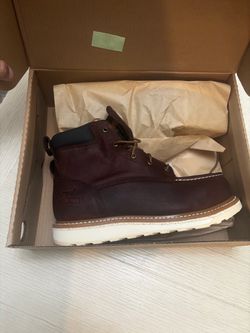 IRISH SETTER size 11 wide