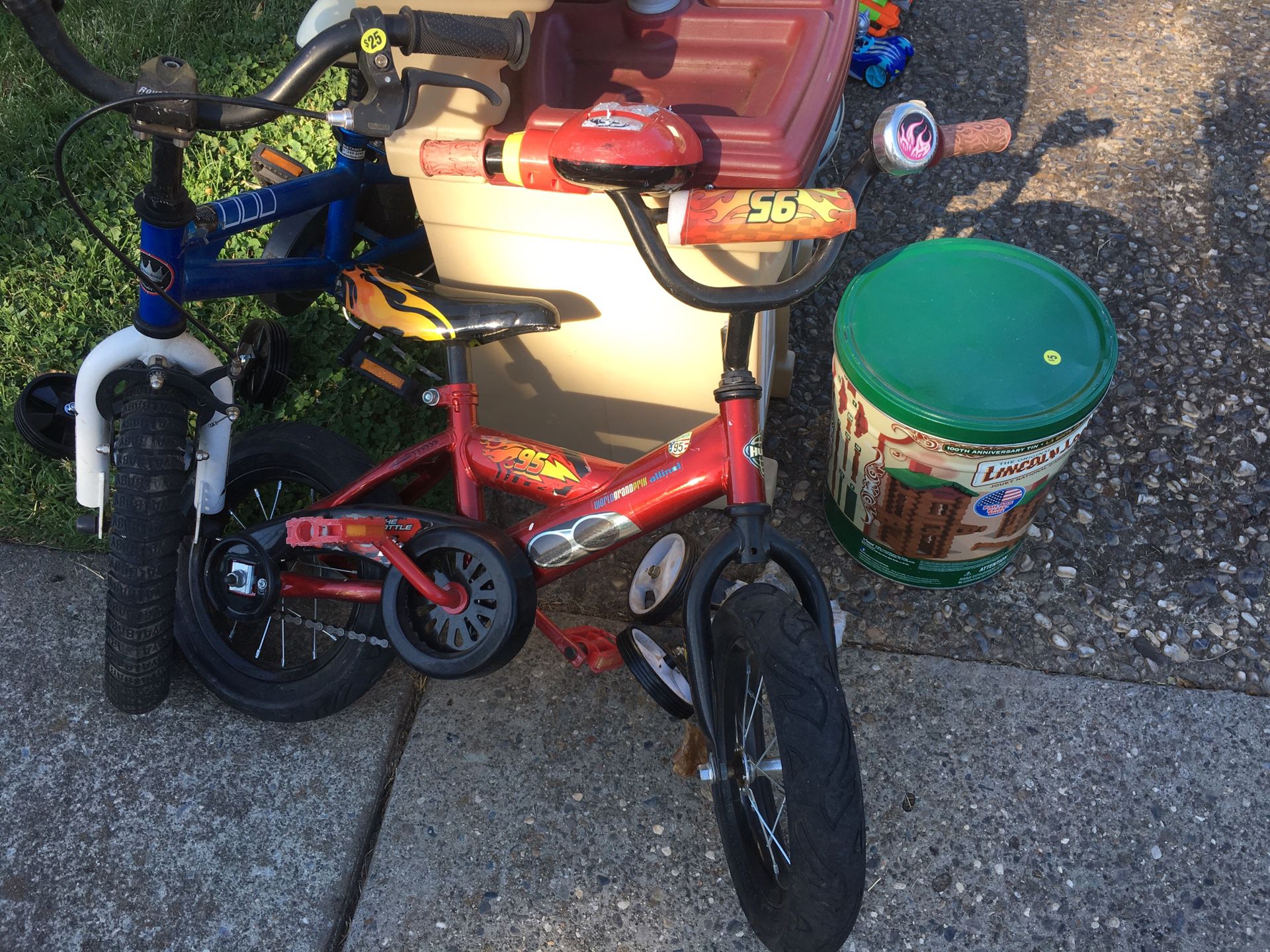 Kids/toddlers Cars Bike 12"