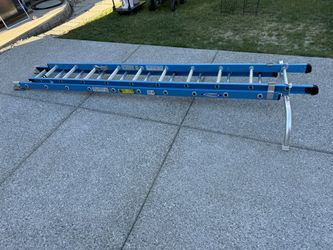 Werner 20 ft. Fiberglass Extension Ladder with Stabilizer