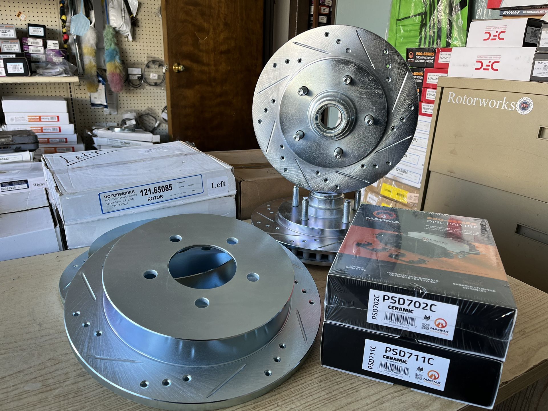 F150 Lightning 99-03 Front & Rear Drill Slot Rotors Ceramic Pads