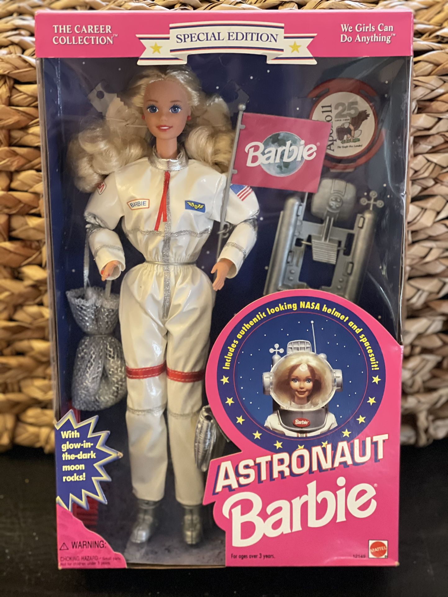 Vintage Astronaut Barbie Doll 1994, Career Collection Special Edition NRFB 12149