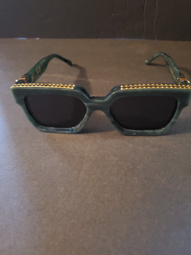 LOUIS VUITTON Acetate 1.1 Millionaires Z1167W Sunglasses Green Marble  356565