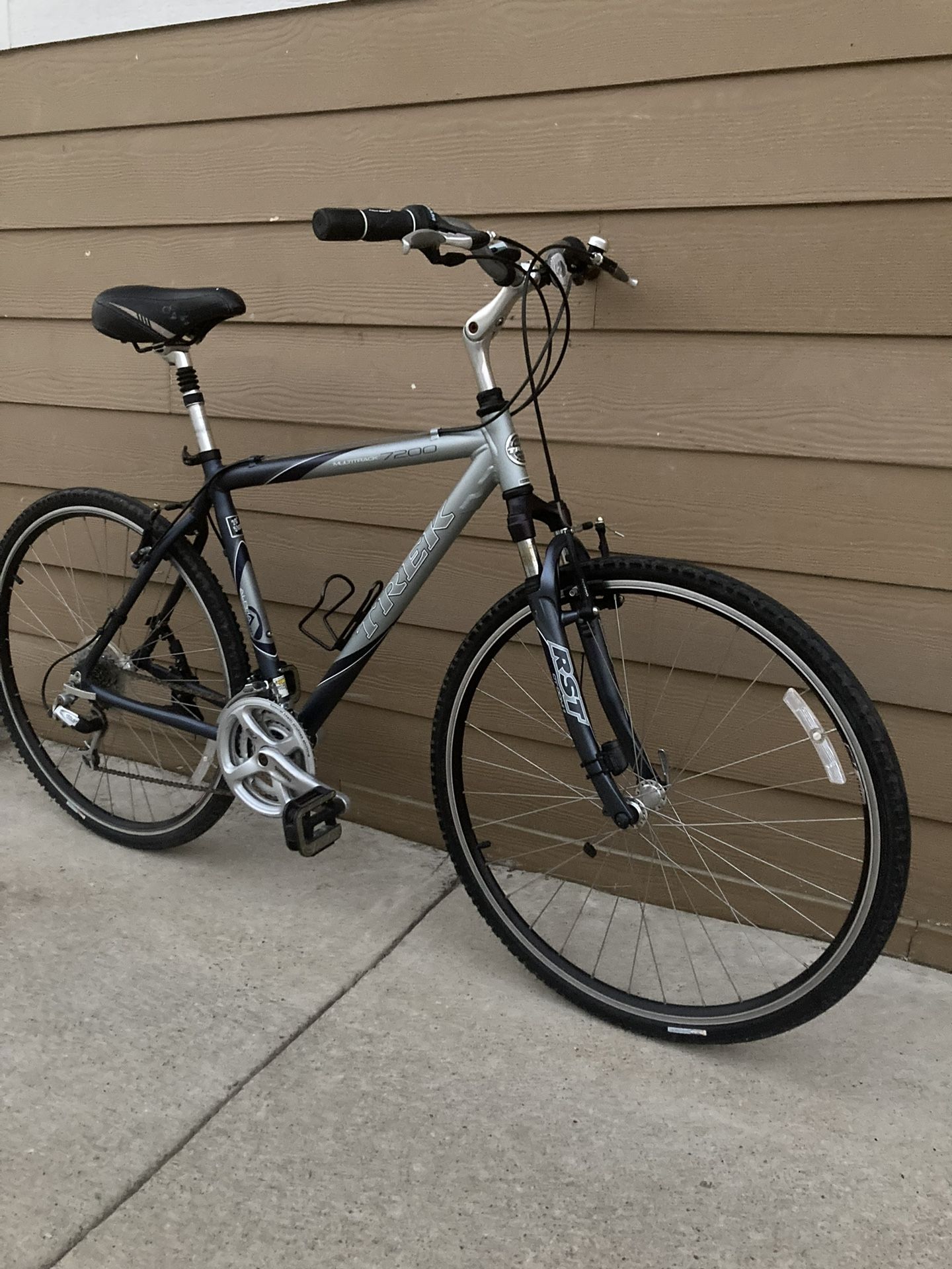 7100 Multitrack Trek 7100 Fx Specification Aluminum Bike Trek Sz 27