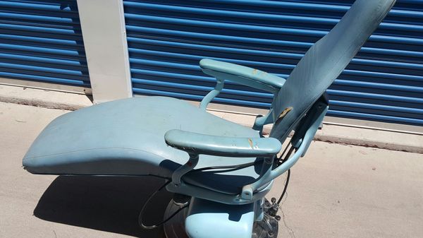 Vintage Weber Dentist Tattoo Chair For Sale In Glendale Az Offerup