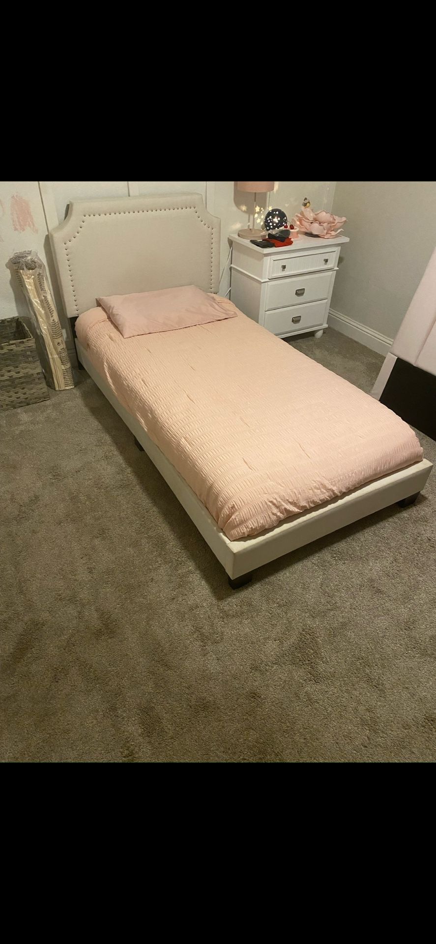 Twin Bed