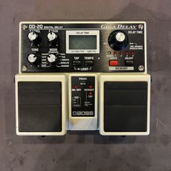 BOSS DD-20 Giga Delay Electric Guitar Pedal 