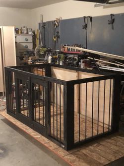 Indoor dog kennel
