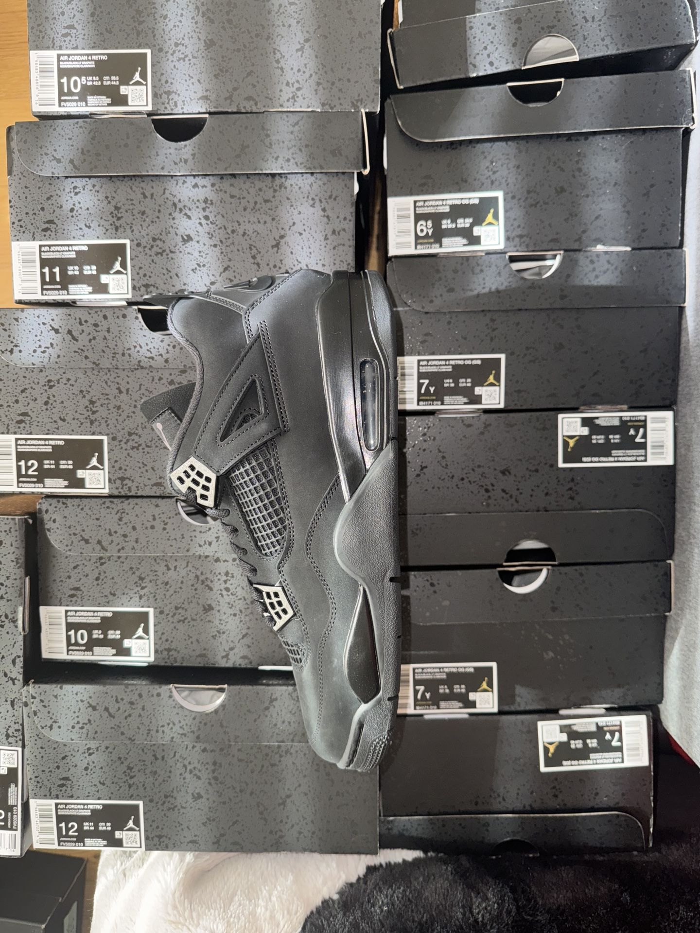 Jordan 4 Retro “Black Cat”